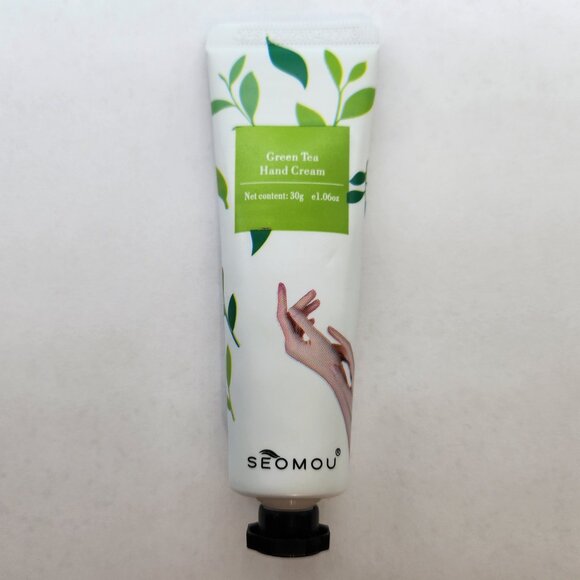 *Free with Purchase* Green Tea Hand Cream - Picture 1 of 3